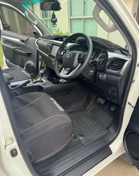 Toyota hilux62935682834305113
