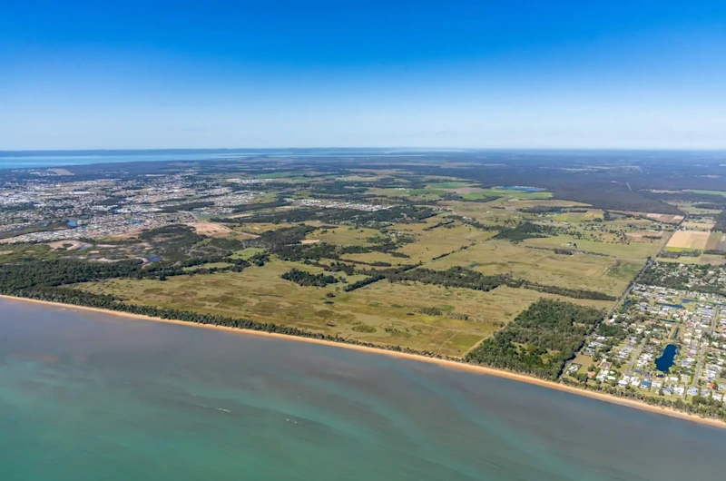 BEACHSIDE ACREAGE SHORT WALK TO DUNDOWRAN BEACH- $499,00063006617333505114