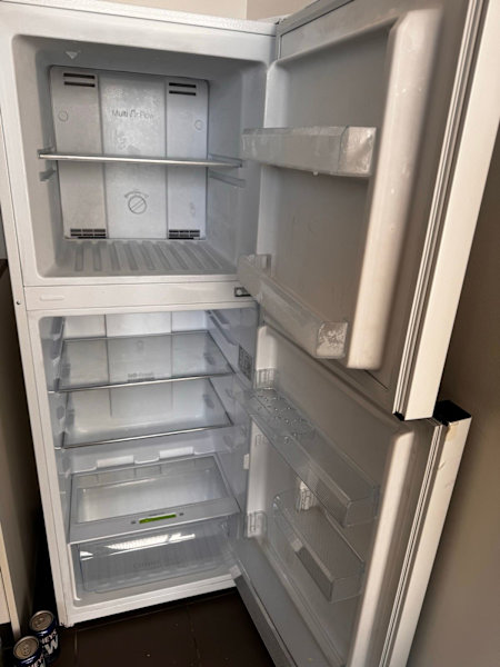 Chiq Fridge 63022181060993112