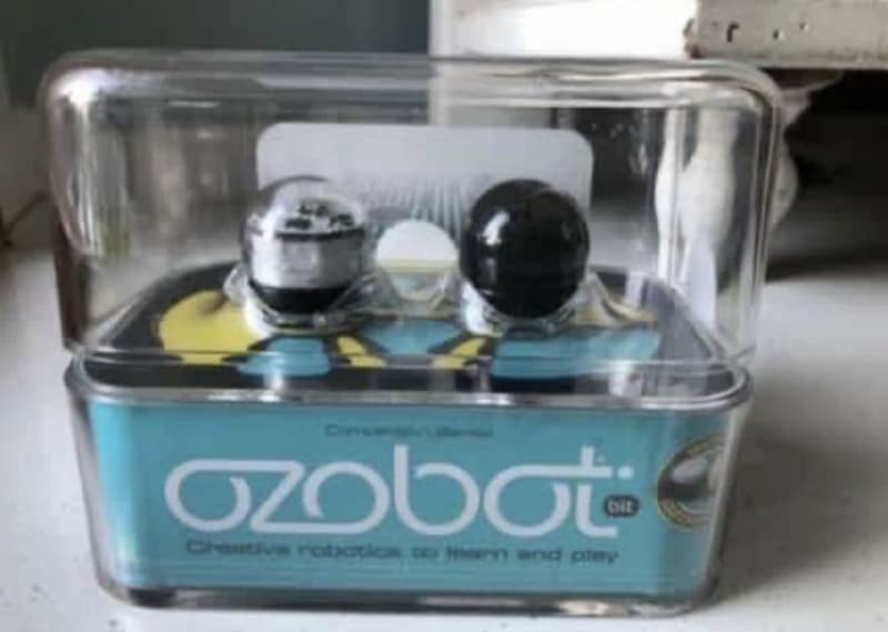 Ozobot 2.0 Bit Robot - Double Pack - Titanium Black & Crystal