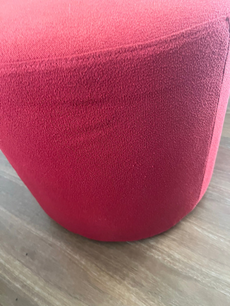 Round ottoman 62929669206787111