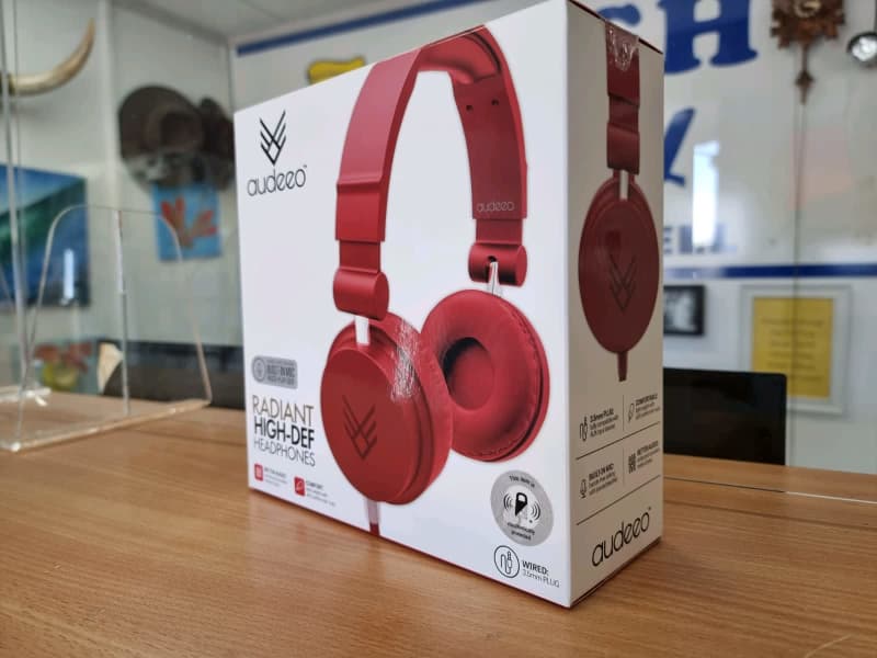 audeeo radiant high def headphones