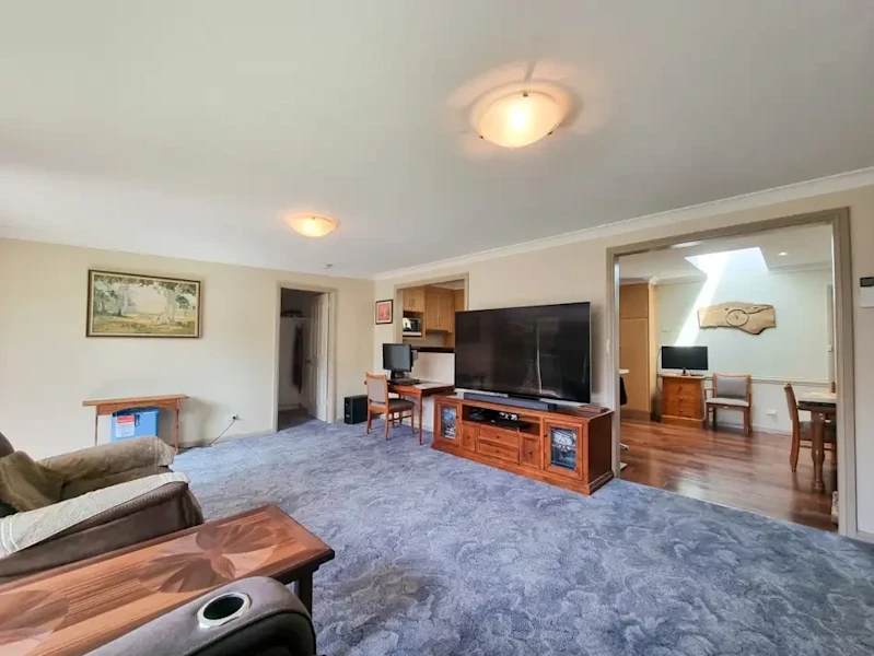 Spacious Family Home with Endless Possibilities62930688989825113