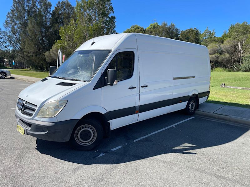 Mercedes-Benz Sprinter Auto van with Dhollandia hydraulic tail lifter62939538205570111