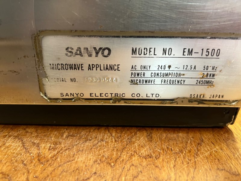 Sanyo Commercial Microwave63016487425026114