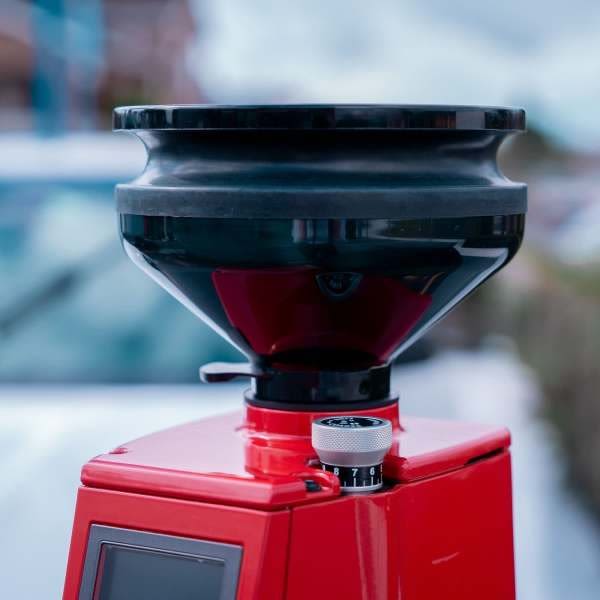 Immaculate Pre Owned Eureka Specialita 75 With Smoke Pump SD Hopper63021732842115112