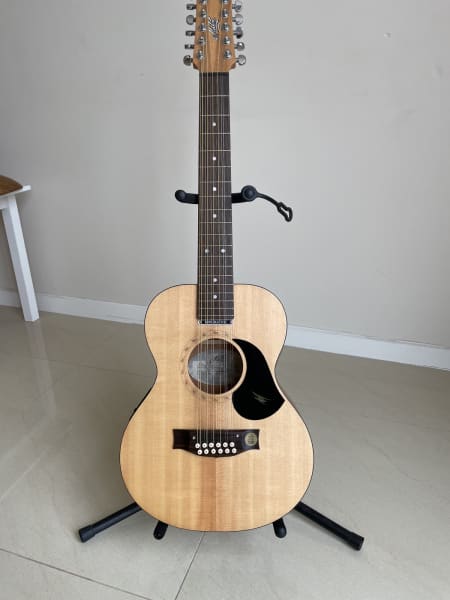 maton em12