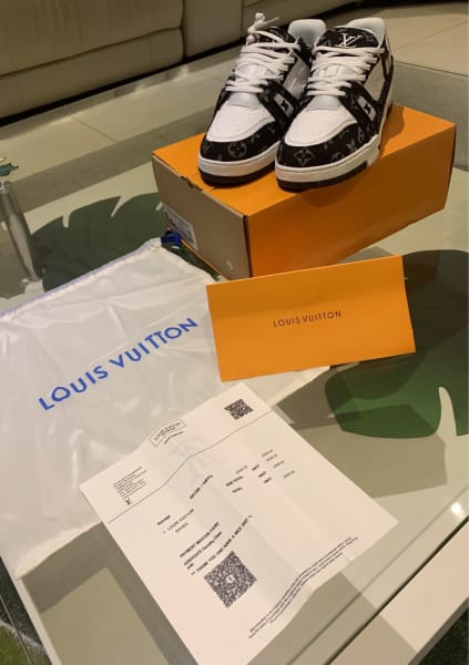 Louis Vuitton Men's Orange White Knit V.N.R. Sneaker 11.5 US