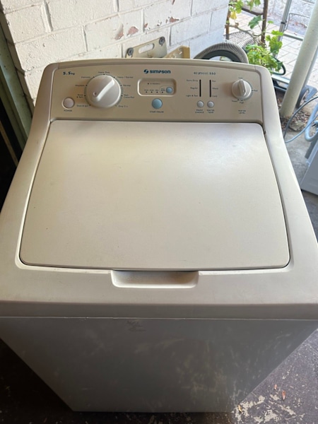 Washing machine Simpson 5.5 kg $200630177680188171119