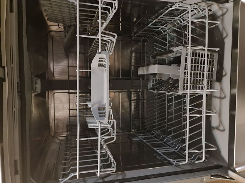 Bosh Aqua Stop Series 2 dishwasher Warranty till May 202963015178228481112