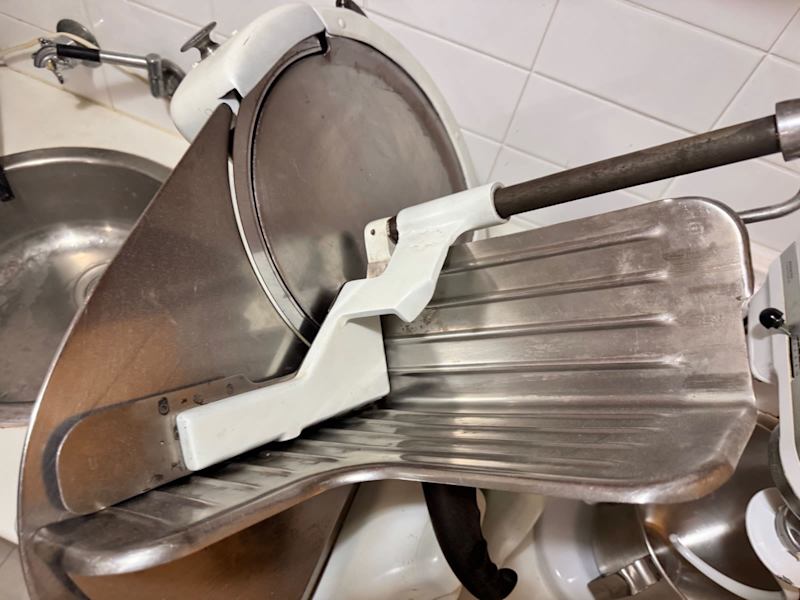 Berkel Commercial Meat Slicer - Restored63612128711682114