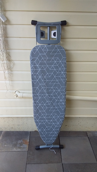 Ironing board630177650140191128