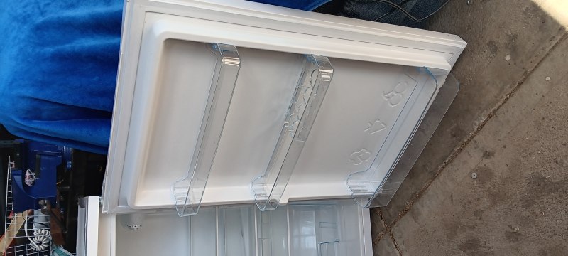 CHIQ Fridge 126lt 63018175601153112