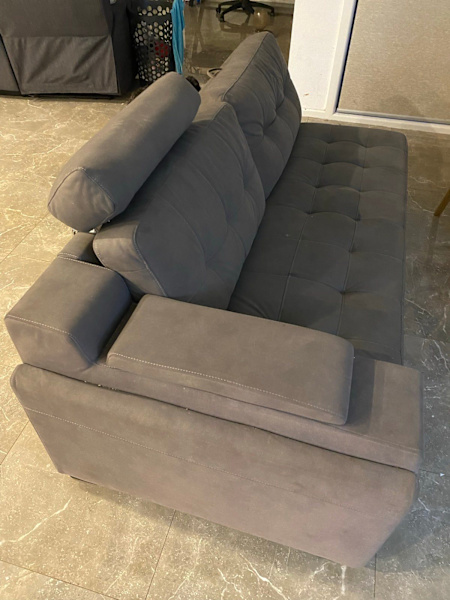 Comfortable 3 Seater Sofa / Lounge Chair62929669184769114