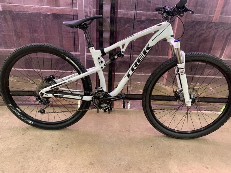 trek superfly 6 full suspension