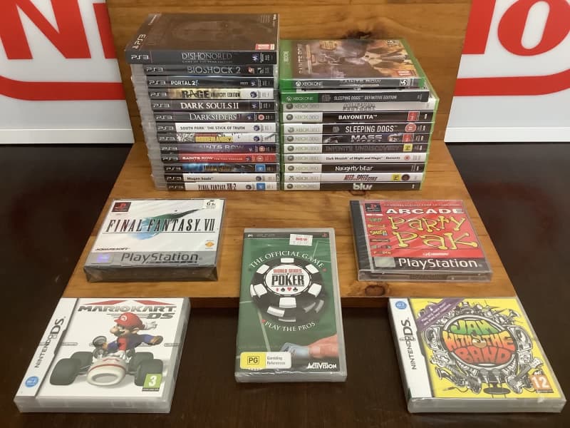 Nintendo Nintendo DSI With 7 Games! In used/played Condition (see photo) -  Video game (10) - Without original box - Catawiki