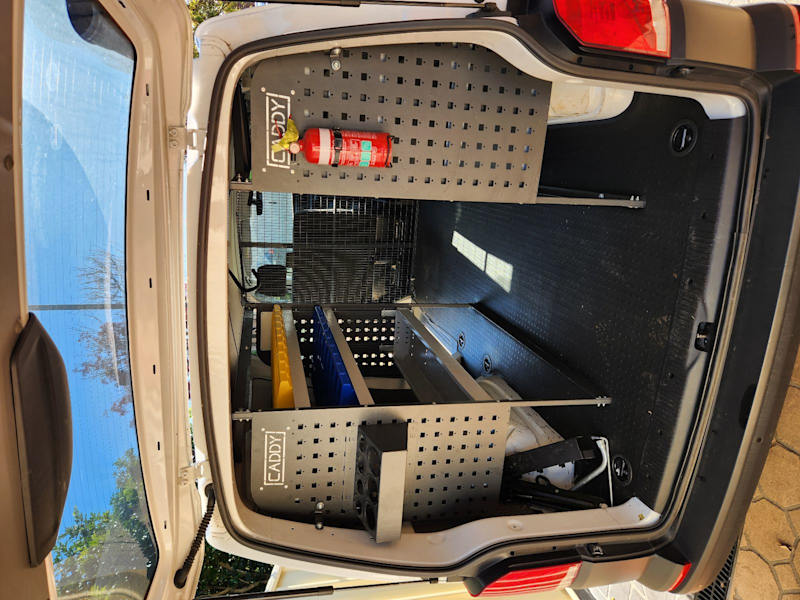 Caddy racking and cargo barrier $1800 ono make an offer!!!62936654780674110