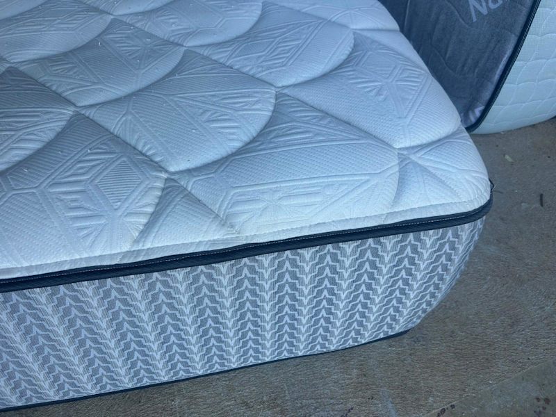 King Size Euro Pillow Top Mattress by Sleepy’s 62864724216193112