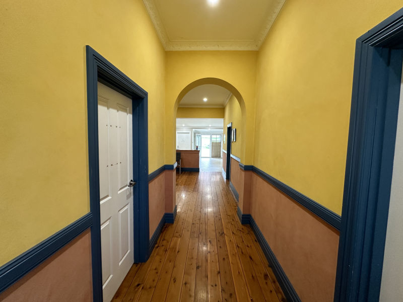 CENTRALLY LOCATED PROPERTY WITH MIXED-USE ZONING62931713263619111