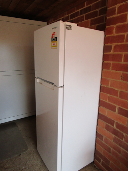 Samsung 341 Litre Refrigerator63022179153795114