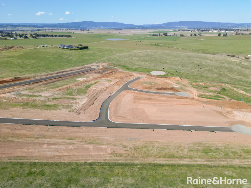 PICTURESQUE PARCEL IN PRETTY HEIGHTS ESTATE63438523465859114