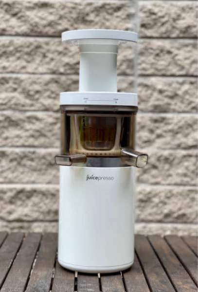 Coway (Hurom Kuvings) Juicepresso Slow Juicer CJP-0163016485748993111