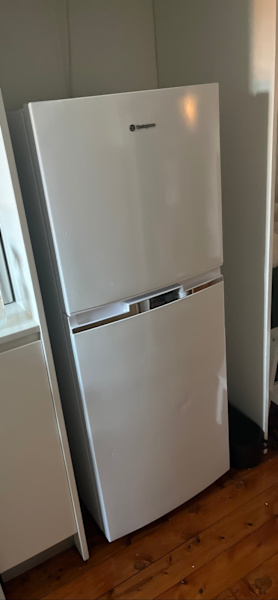 Westinghouse fridge 63470143313921110