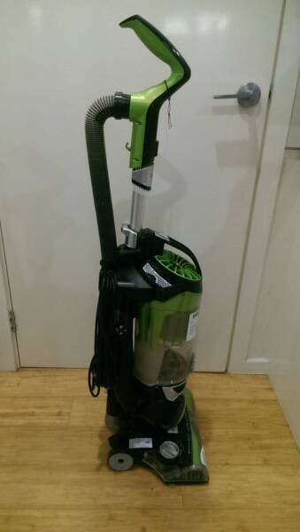 BISSELL PET HAIR ERASER TURBO 1941F UPRIGHT VACUUM CLEANER MALVERN EA630142382201611121