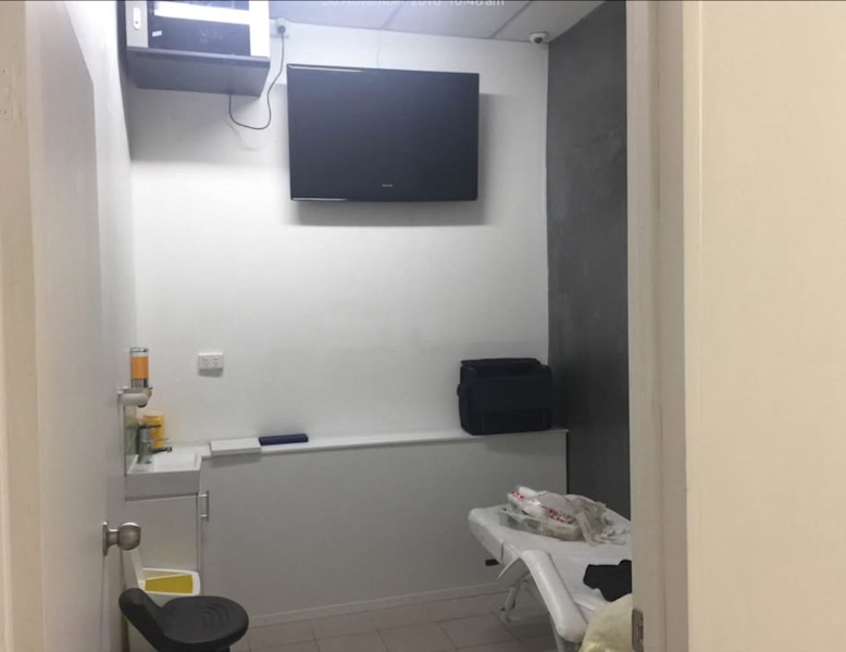 Business for sale   Barber shop beauty salon 63007091921025112
