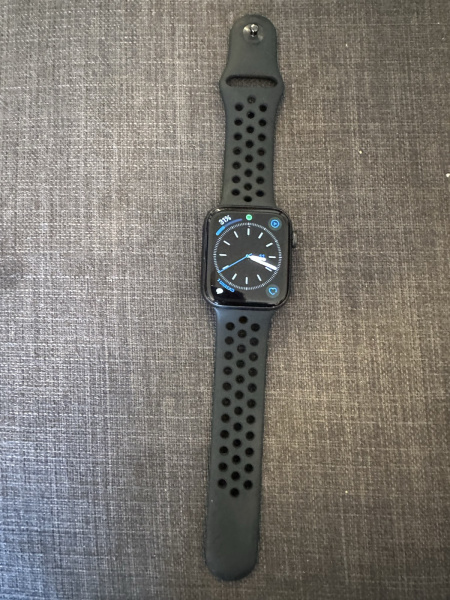 Gumtree apple watch series 5 sale