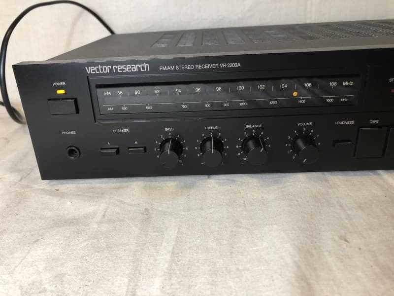 Faial Valnød ego Vector Research VR-2200A Receiver (Made in Japan)(Serviced) | Stereo  Systems | Gumtree Australia Newcastle Area - Newcastle | 1314540698