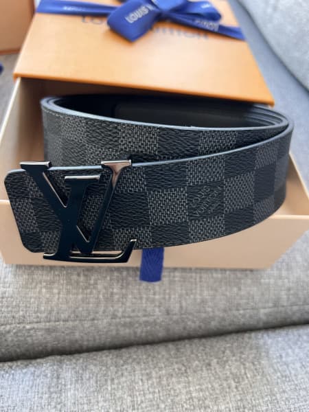 Size 32 Mens Louis Vuitton Belt New With Dust Bag Box & RECEIPT