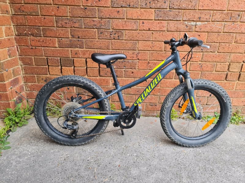 specialized 20 inch fat bike