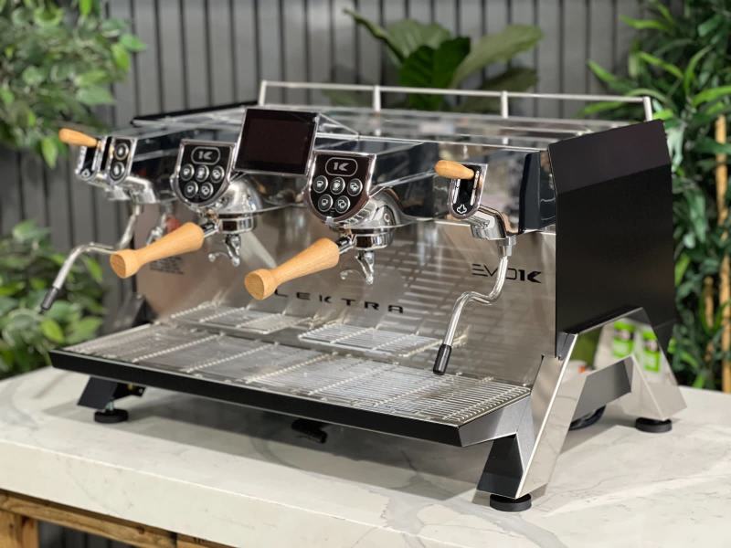 ELEKTRA EVOK 2 GROUP ESPRESSO COFFEE MACHINE NEW BLACK & STAINLESS634419865438741127