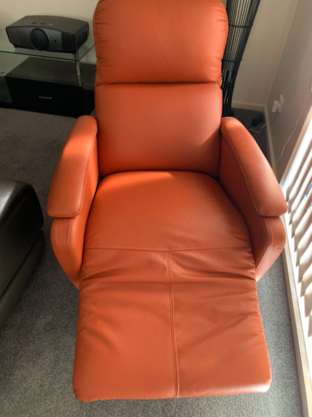 Fully electric leather recliner chair62863408759041111