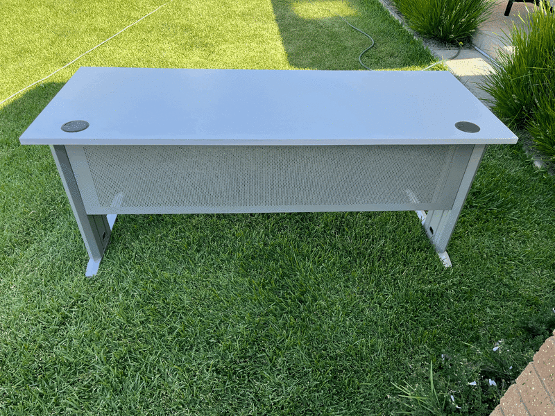 Office desk/craft table62863408255875111