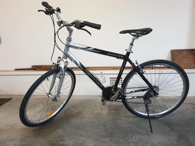 giant elwood se bike price