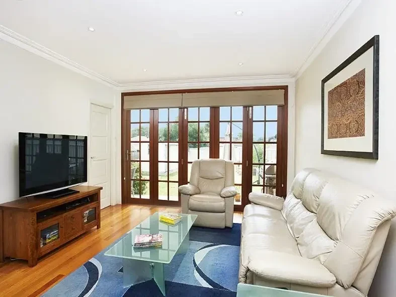 NEAT & WELL APPOINTED 4 BEDROOM FAMILY COTTAGE62882739730049112
