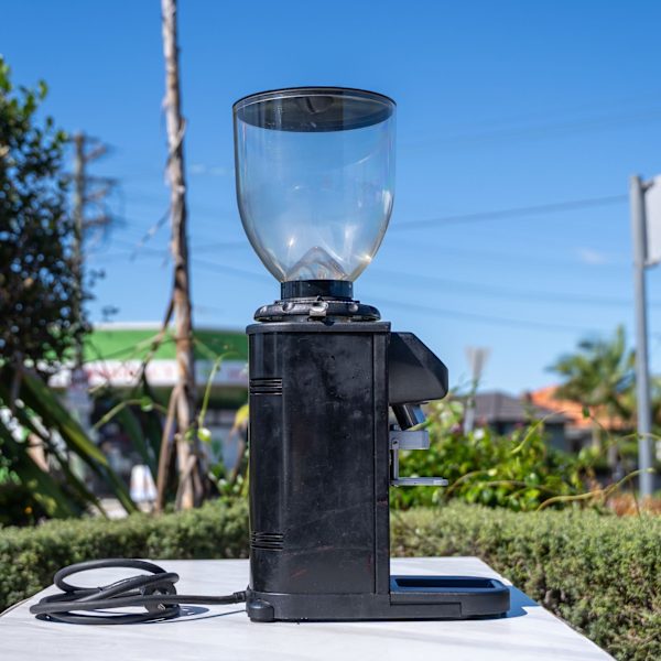 Used DIP DK65 Black Coffee Grinder – Excellent Condition 63020848171267114