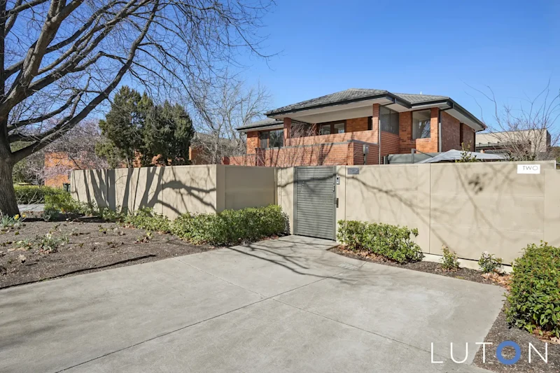 Meticulously Renovated Townhouse with the Most Impressive Catalogue of Inclusions629296778538261129