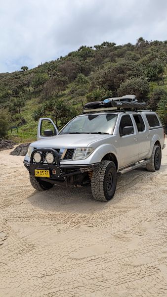 2009 NISSAN NAVARA RX (4x4) 6 SP MANUAL DUAL CAB P/UP62936662960898113