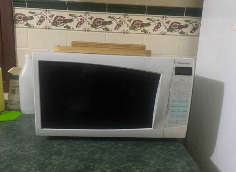 PANASONIC MICROWAVE OVEN NEED GONE63020847563649110