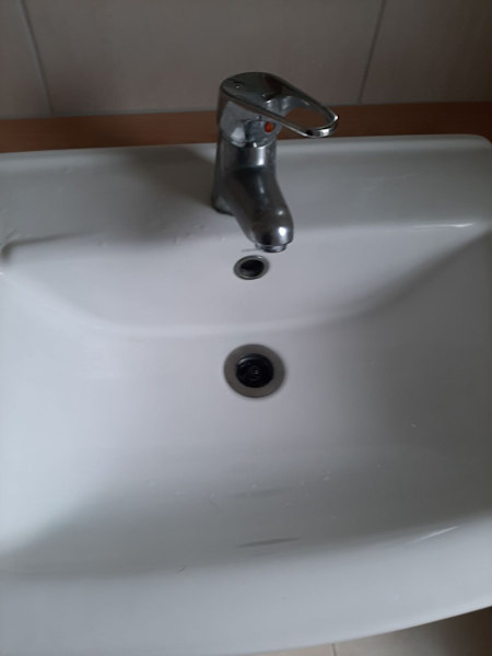 Cleaning Angel Cairns 62863843773569113