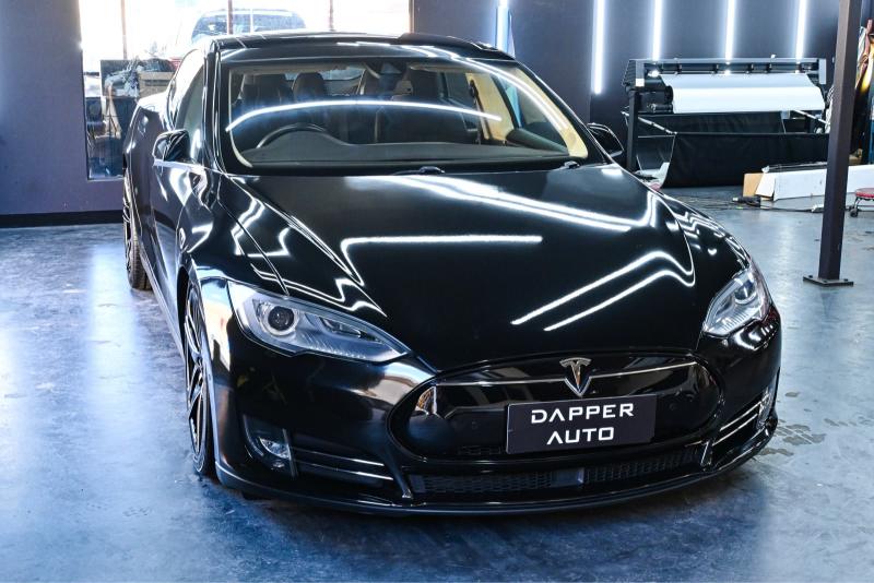 2014 Tesla Model S / very low k’s P85+ series62937625618305112