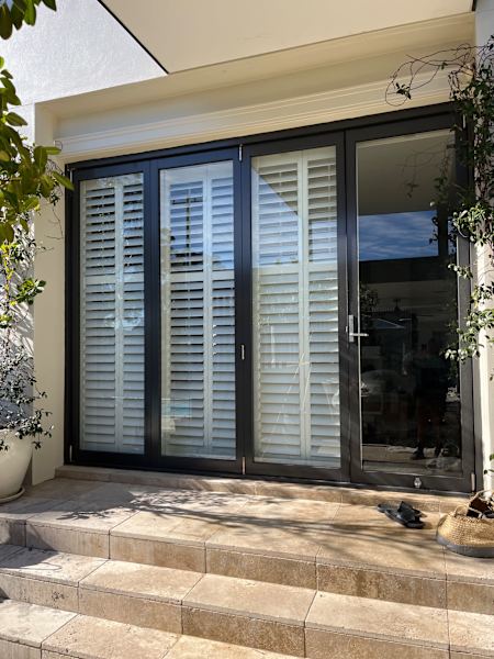 Aluminium Bi Fold Doors63439393166338110