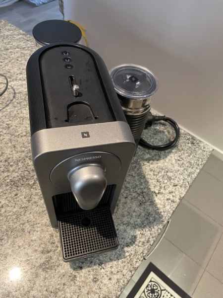 Nespresso Coffee Machine63012914923138111