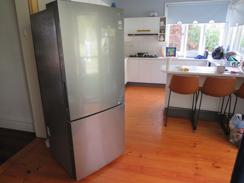 LG 2 Door Bottom Mount Fridge 450 litre ** Excellent condition63441813069442110