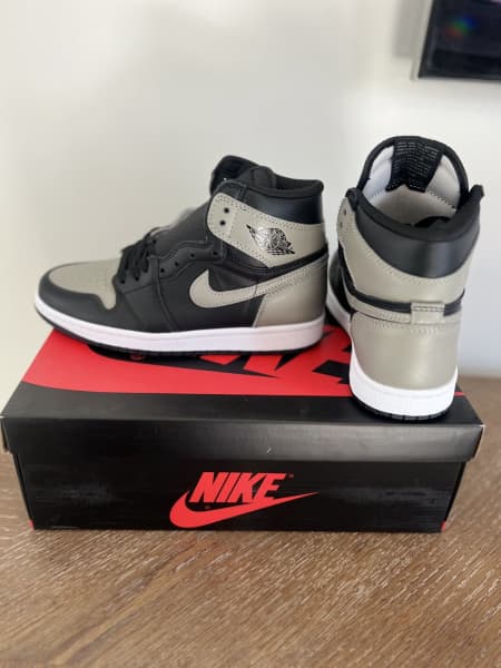 Jordan 1 shadow on sale box