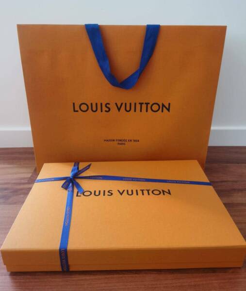 AUTHENTIC LV New latest edition package paper bag Louis vuitton packaging  carrier shopping original box paper bag, Luxury, Bags & Wallets on Carousell