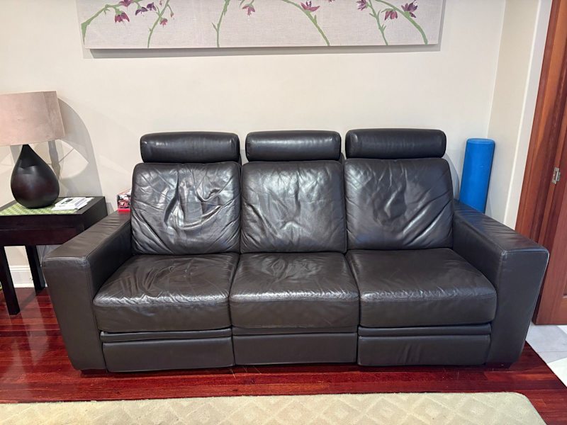 Leather Chocolate Recliner Lounges62863385101441111